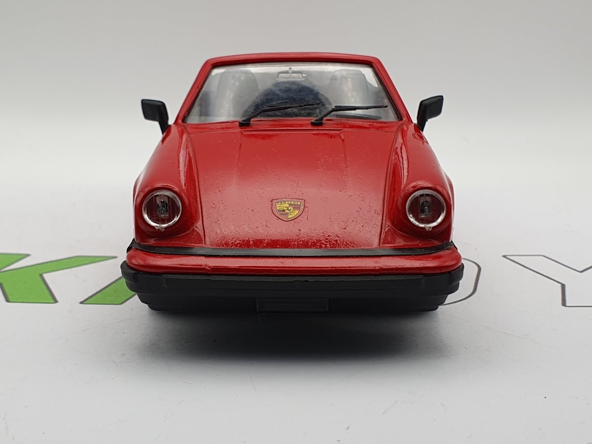 Porsche 911 SC Polistil 1/25 - RikiToys - Polistil#