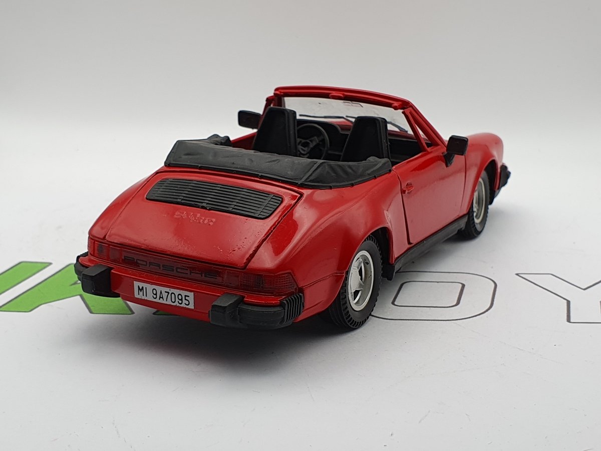 Porsche 911 SC Polistil 1/25 - RikiToys - Polistil#