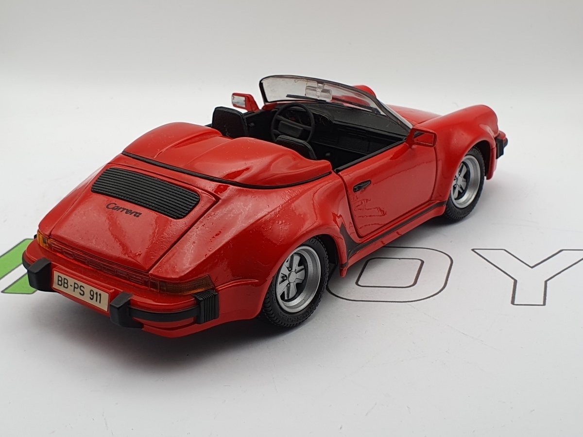 Porsche 911 Speedster 1989 Maisto 1/24 - RikiToys - Maisto#
