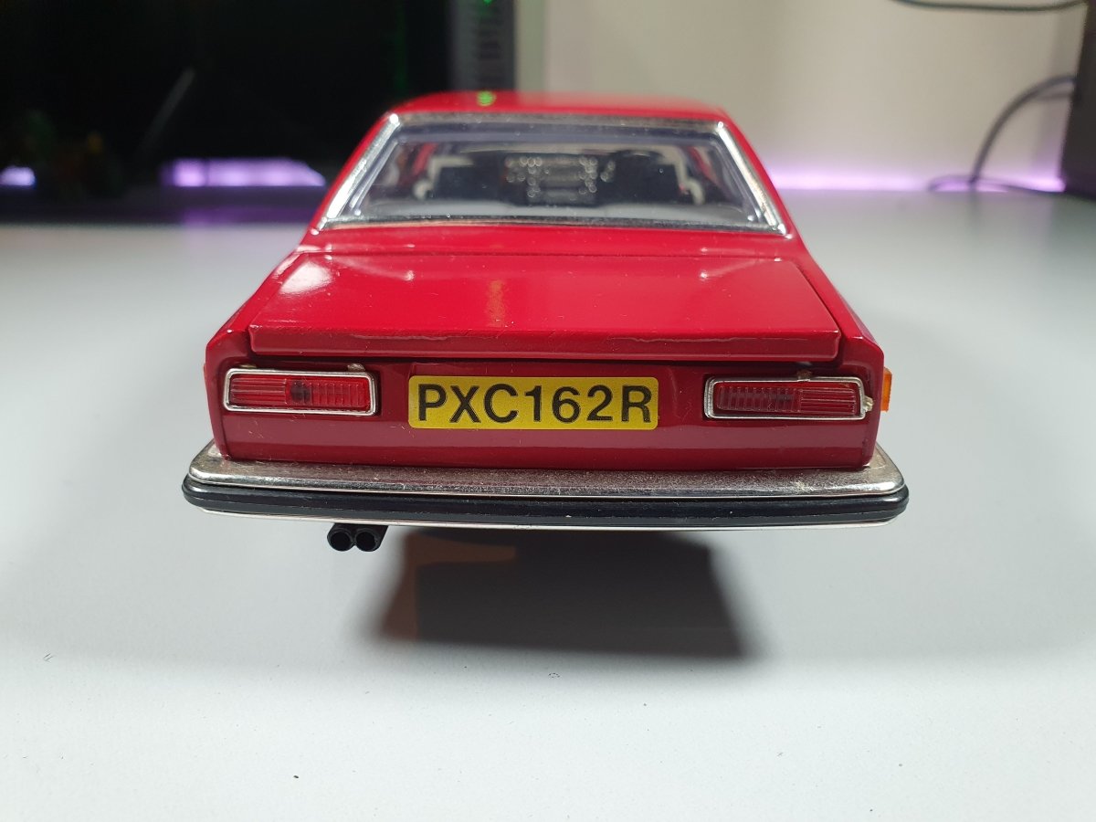 Rolls Royce Camargue Bburago 1/22 - RikiToys - Burago#