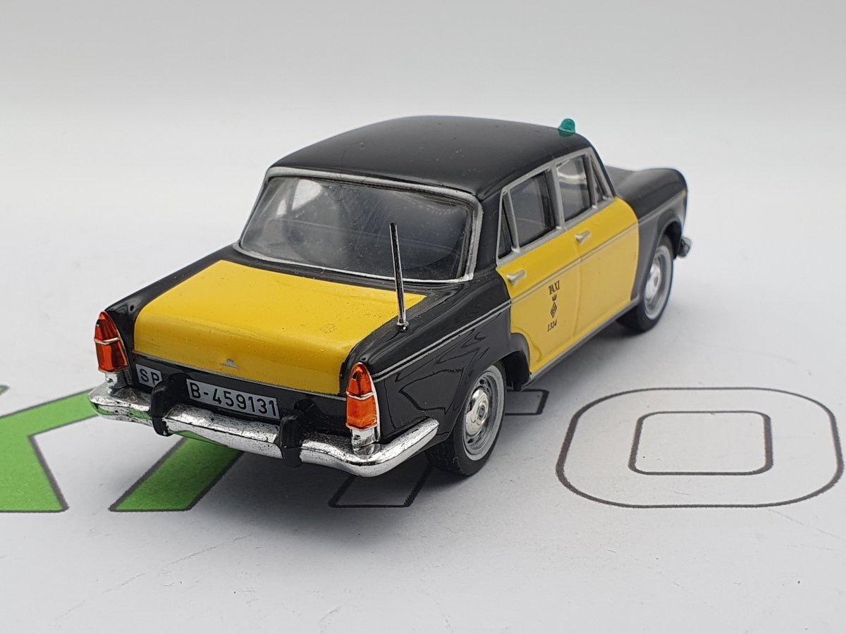 Seat 1500/1800 Taxi Barcellona Edicola 1/43 - RikiToys - Edicola#