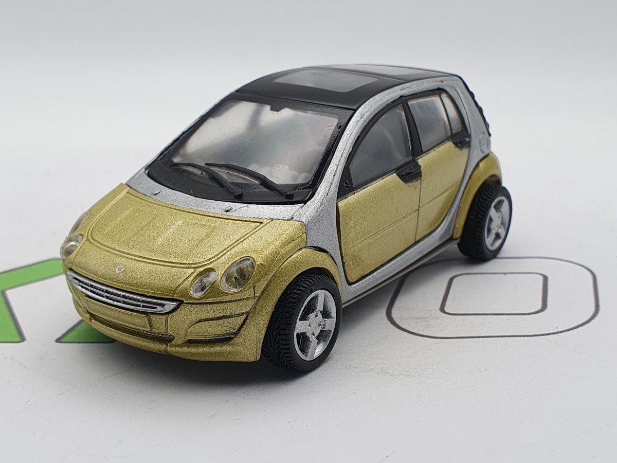 Smart Fourfour New Ray 1/43 - RikiToys - New Ray#