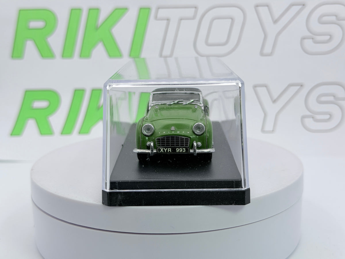 Triumph TR 3 Universal Hobbies 1/43 Verde