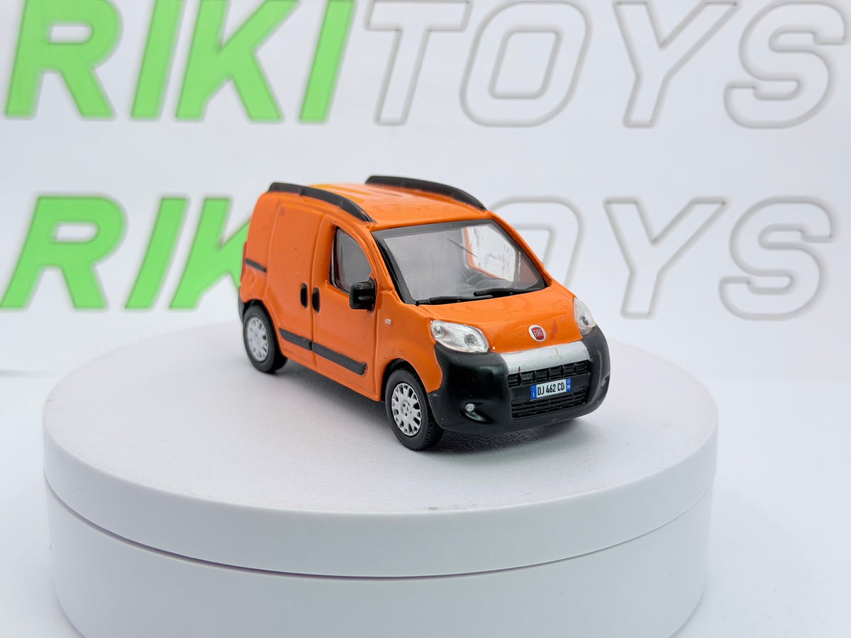 Fiat Fiorino Burago 1/43 Arancione