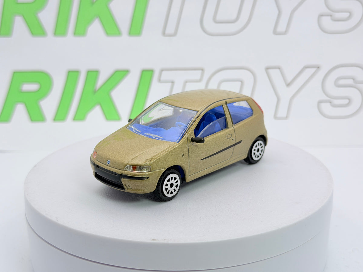 Fiat Punto 3 porte Majorette 1/43 Oro chiaro mtallizzato 1999