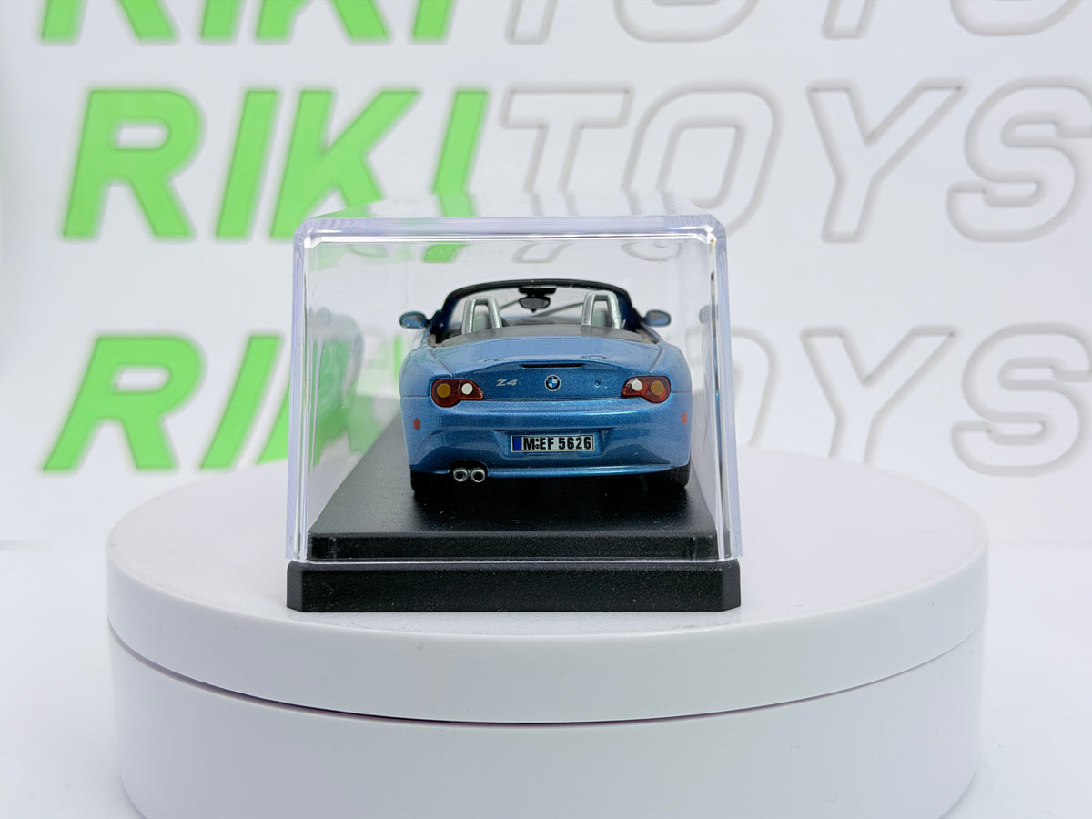 BMW Z4 Roadster Edicola 1/43 Blu metallizzato