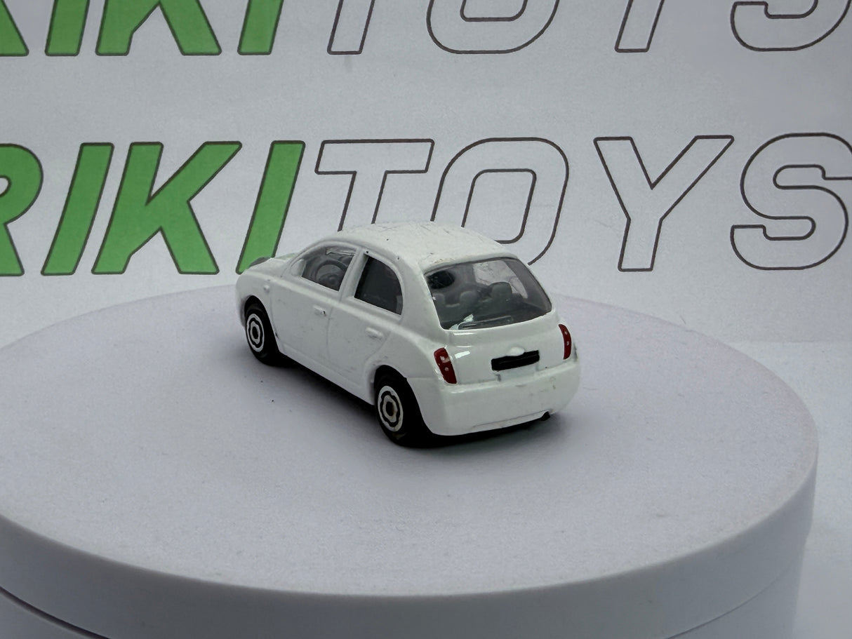 Nissan Micra 2a serie Majorette 1/57 Bianco