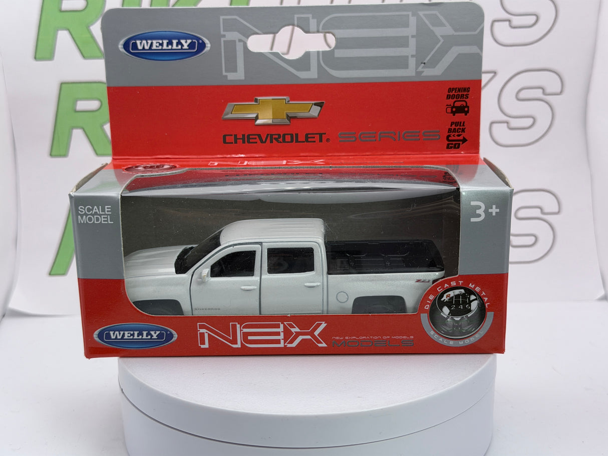 Chevrolet Silverado Welly 1/43 BIanco 2017