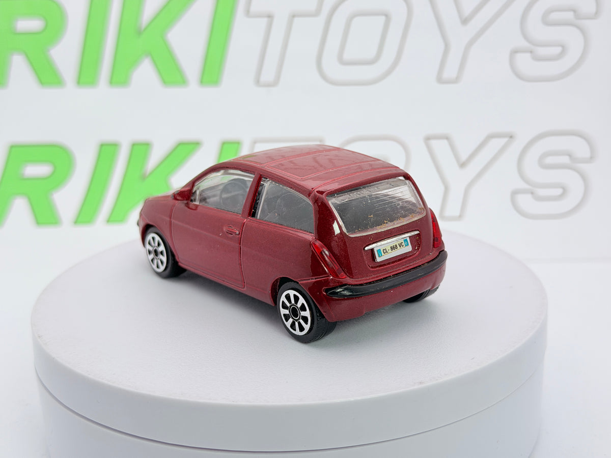 Lancia  Ypsilon Burago 1/43 Rosso metallizzato