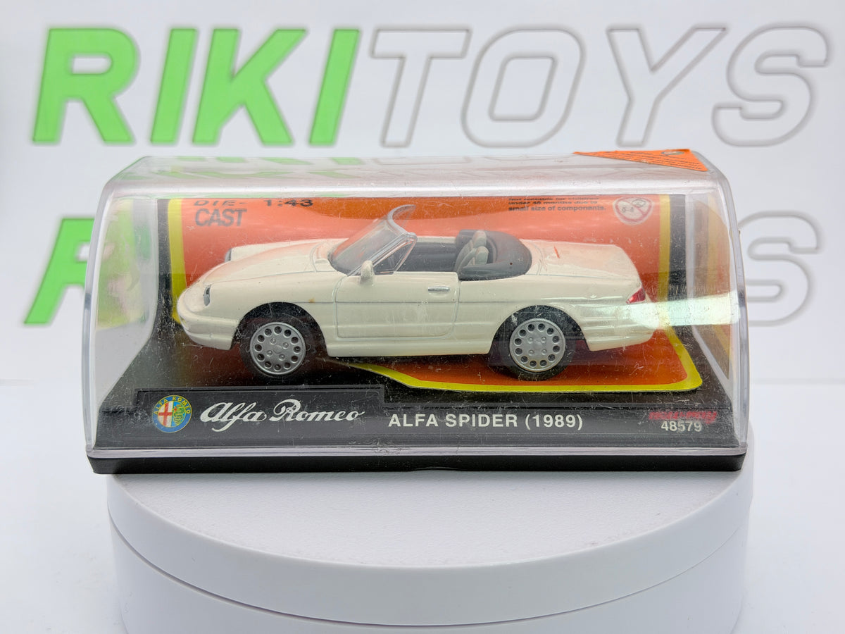 Alfa Romeo Duetto 4a serie New Ray 1/43 Bianco