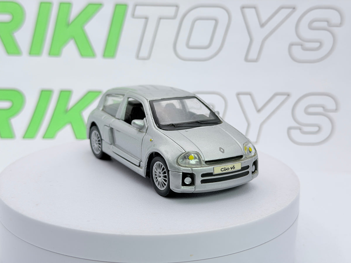 Renualt Clio V6 Sport Maisto 1/38 Argento