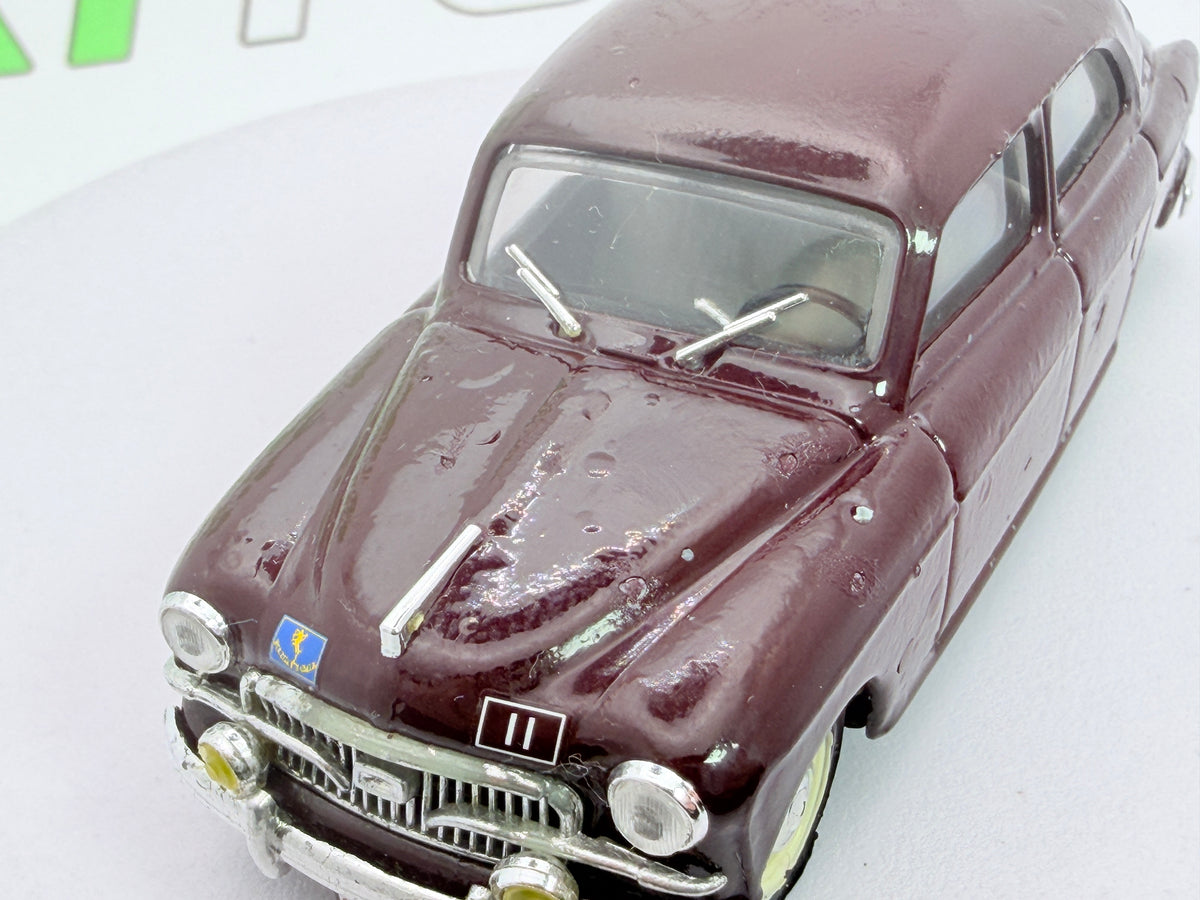 Fiat 1400 B Brumm 1/43 Rosso scuro