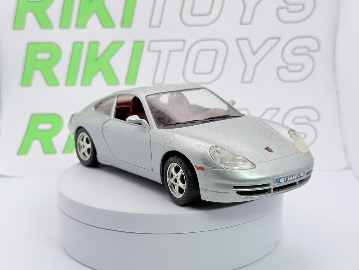 Porsche 911 997 Burago 1/24 Argento 1996