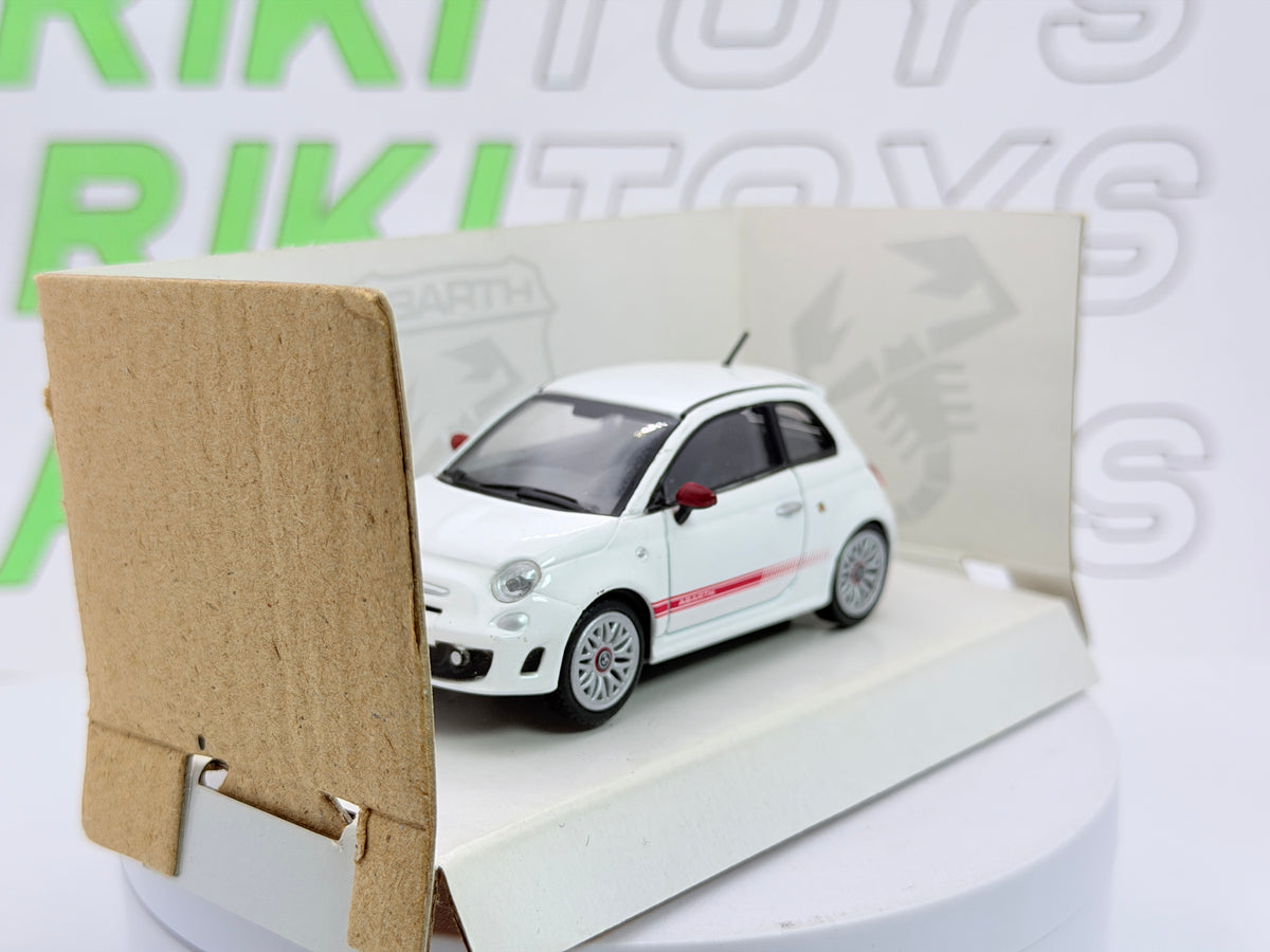 Fiat-Abarth 500 Motorams 1/43 Bianco