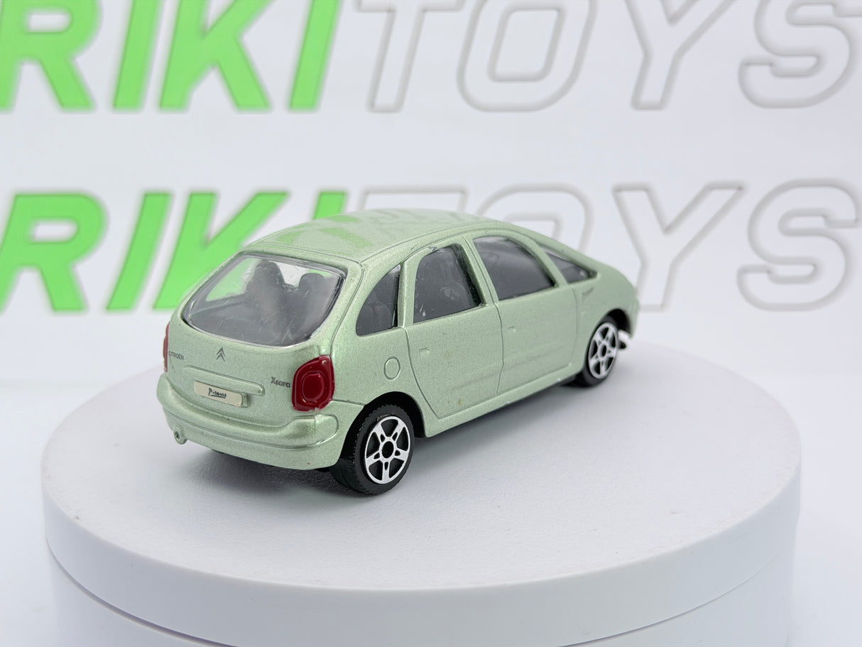 Citroen Xsara Picasso Burago 1/43 Verde