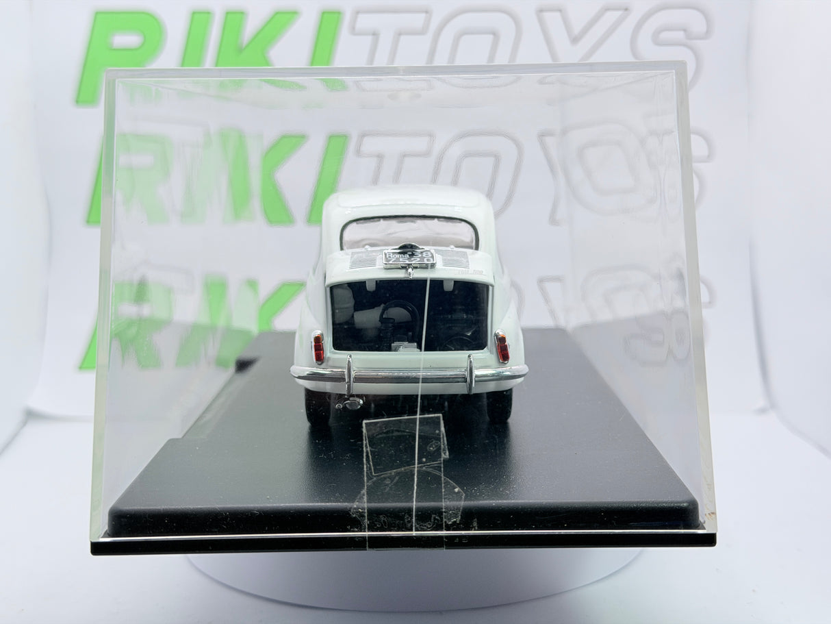 Fiat 600 D Leo Models 1/24 Bianco 1960