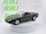 Jaguar XK8 Spider Maisto 1/24 Verde