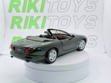 Jaguar XK8 Spider Maisto 1/24 Verde