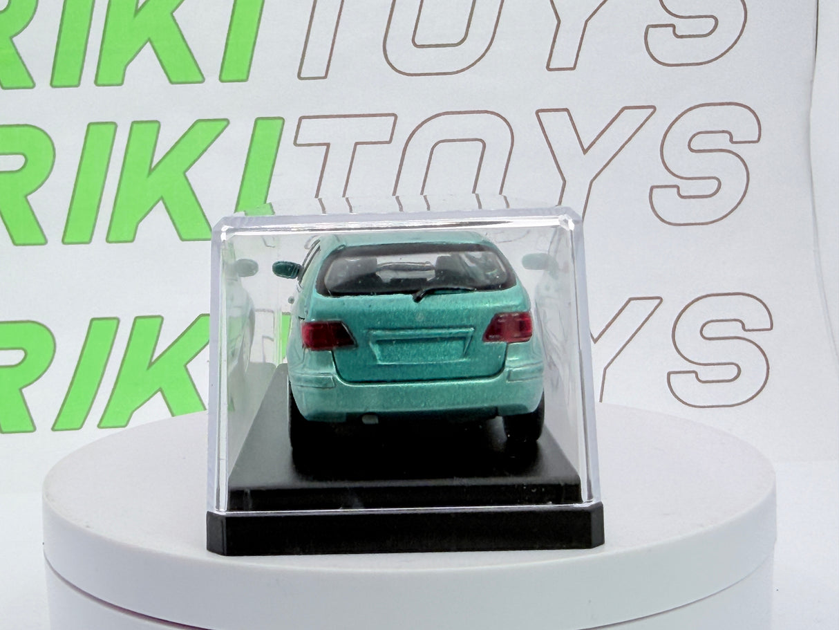 Mercedes Benz B-klass Solido 1/43 Verde Metalizzato