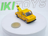 Ford Transit Wreck Corgi 1/55 Giallo