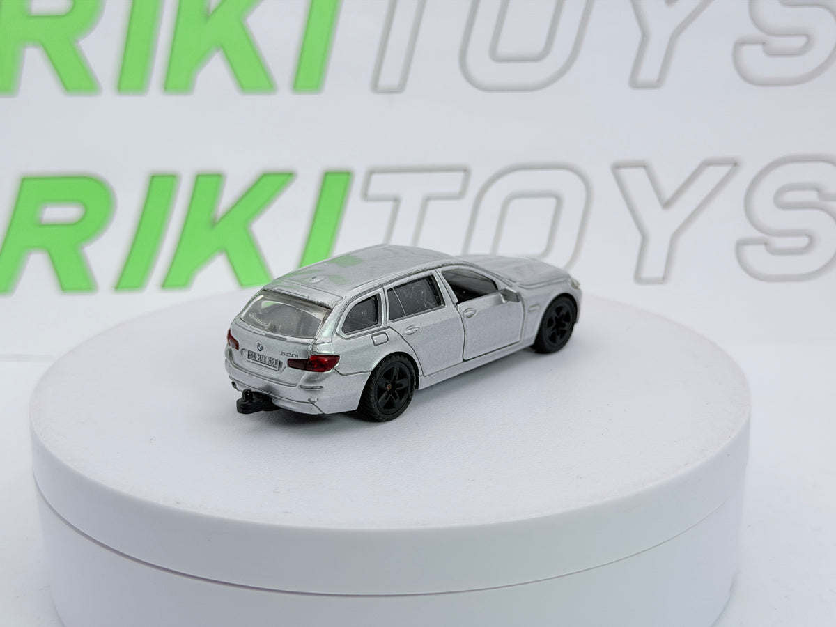 BMW Serie 5 Touring Siku  Argento