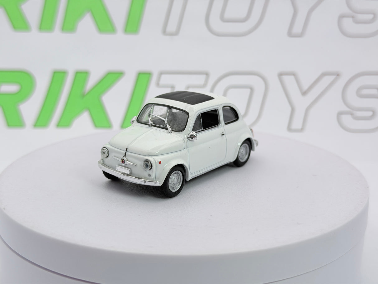 Fiat- Abarth 595 Universal Hobbies 1/43 Bianco 1965