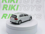 Volkswagen Golf 7 GTI Maisto 1/38 Argento