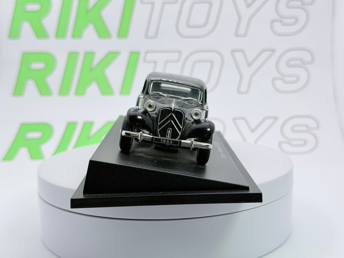 Citroen Traction 11 Edicola 1/43 Nero