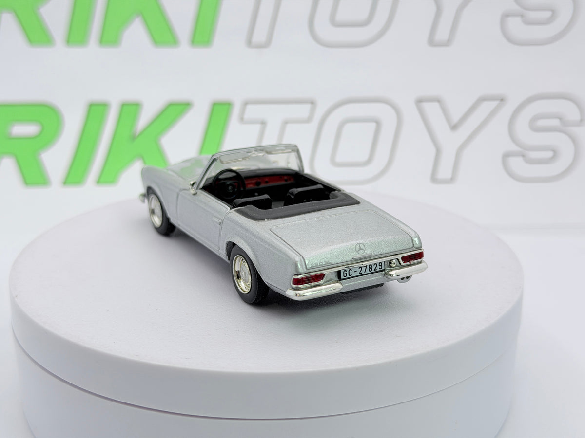Mercedes Benz 230 SL Edicola 1/43 Argento