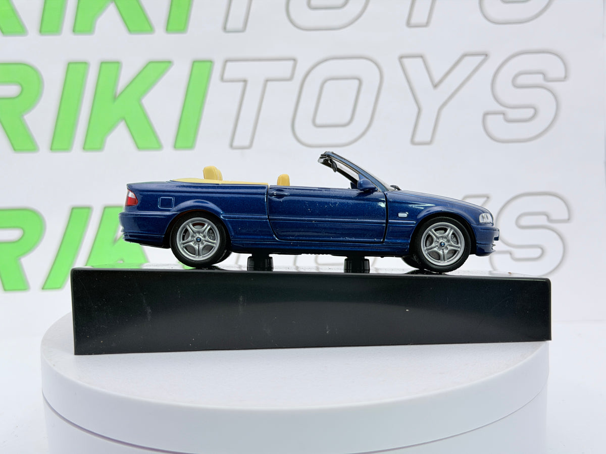 BMW 330 C i Cabrio E 46 Edicola 1/43 Blu metallizzato