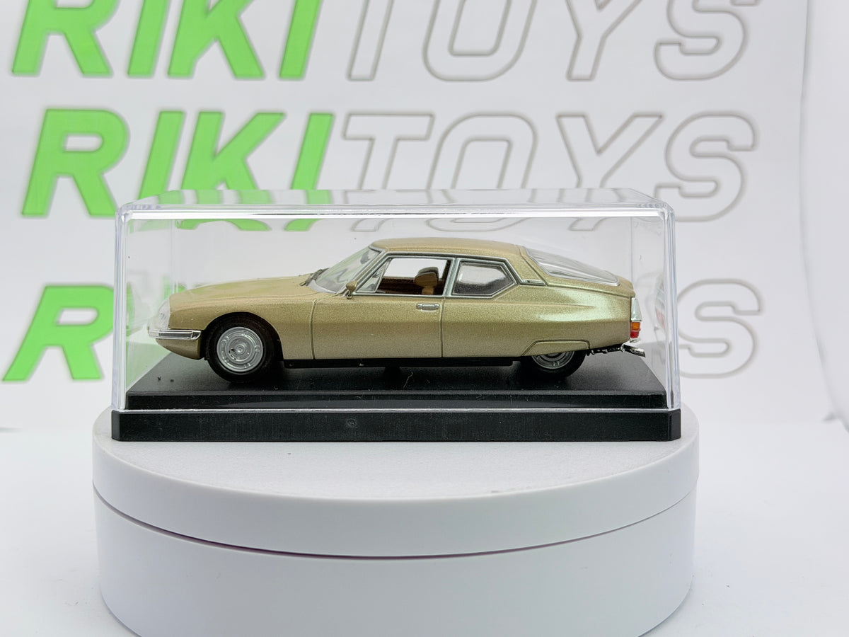Citroen SM Universal Hobbies 1/43 Oro metallizzato 1970