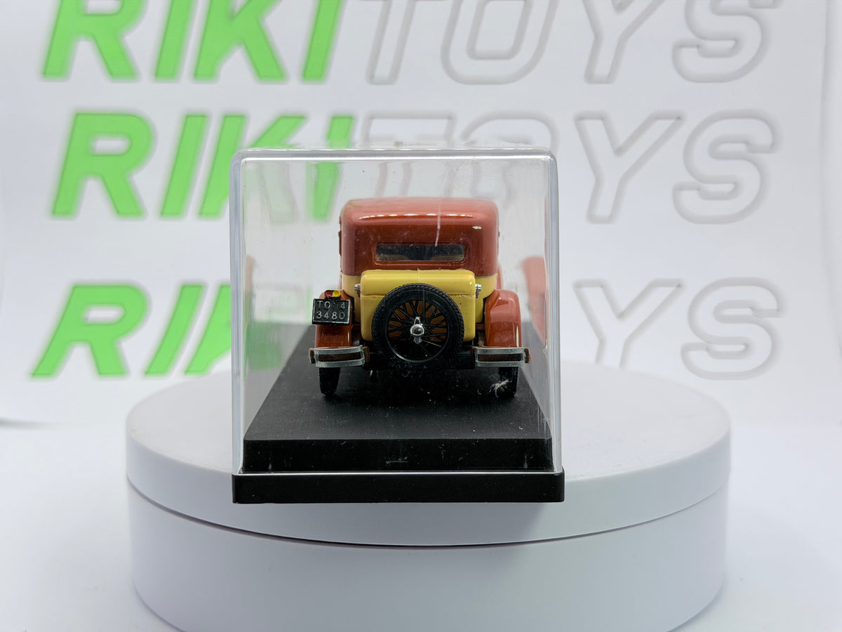 Alfa Romeo 6 C 1750 Berlina Rio 1/43 Giallo