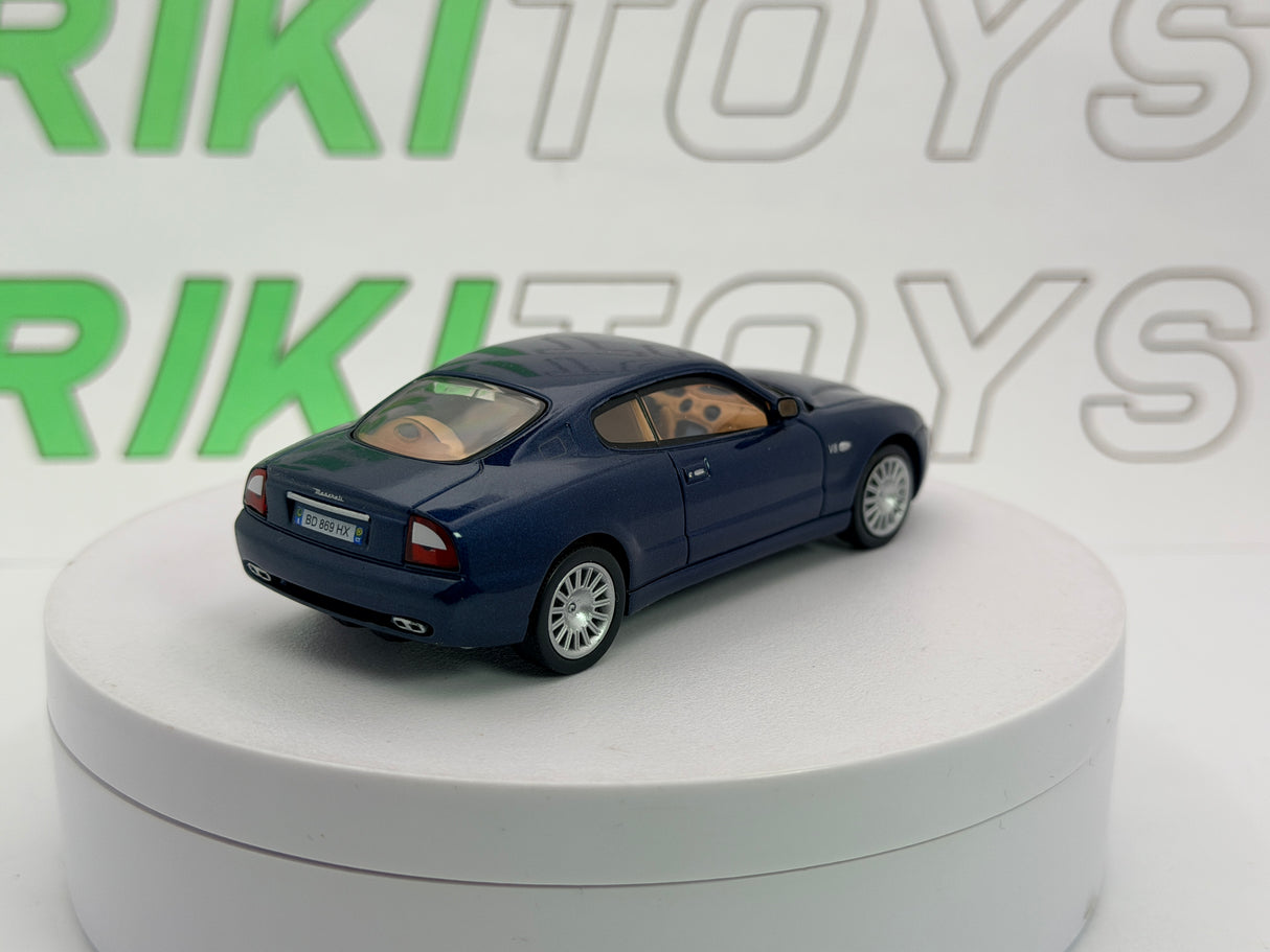 Maserati Coupè Cambiocorsa Edicola 1/43 Blu metallizzato 2002
