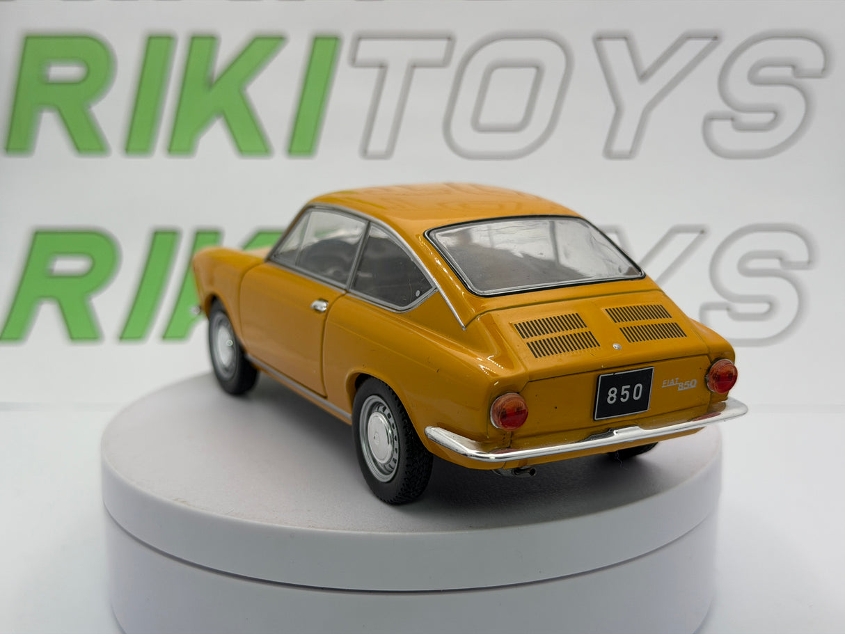 Fiat 850 Coupé MetroModels 1/24 Arancione 1965