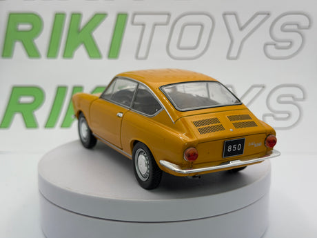 Fiat 850 Coupé MetroModels 1/24 Arancione 1965