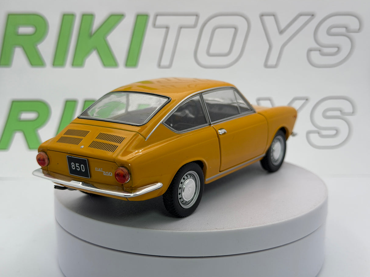 Fiat 850 Coupé MetroModels 1/24 Arancione 1965