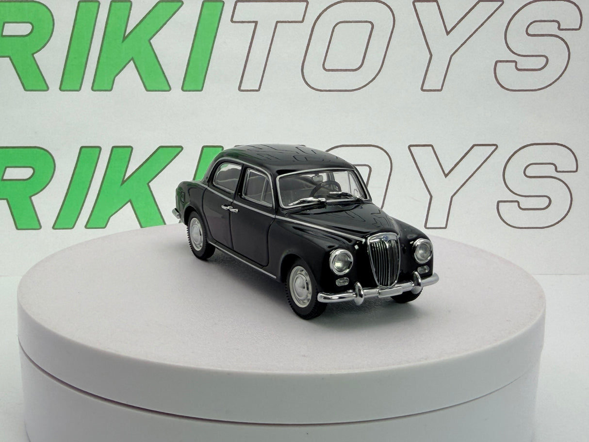 Lancia Appia 2a serie Norev 1/43 Nero 1956