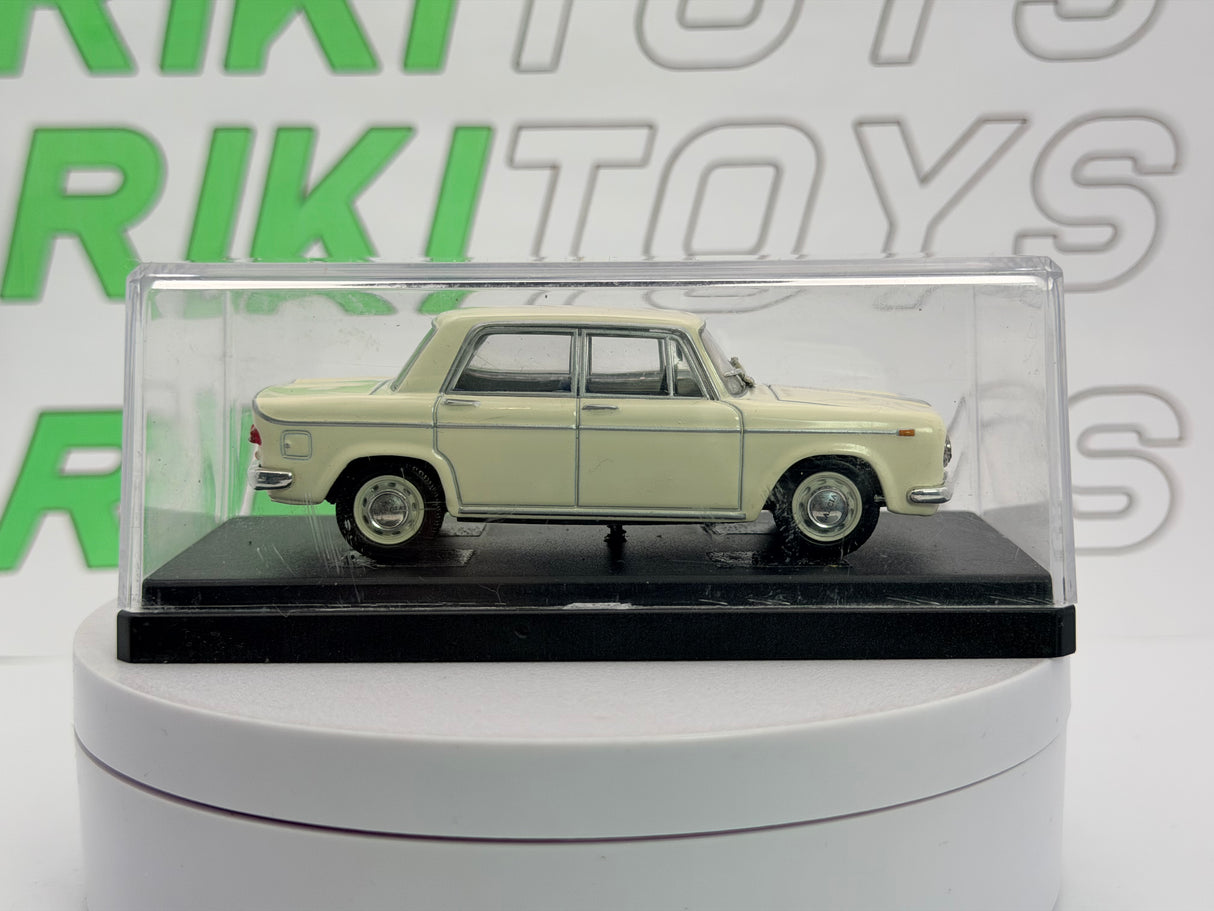 Lancia Fulvia berlina 2C Starline 1/43 Bianco scuro 1965