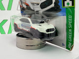 Ford Mustang Much-E Hot Wheels 1/60 Bianco