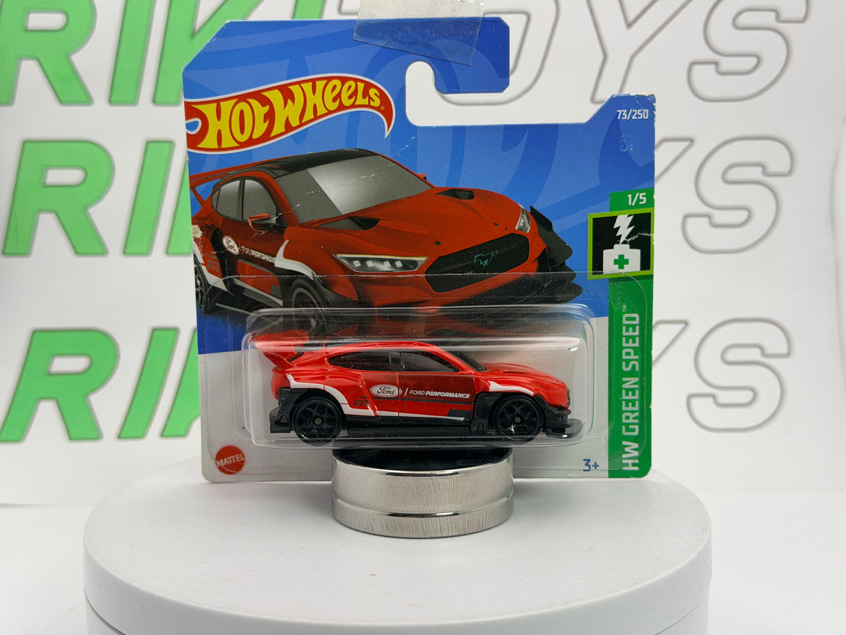 Ford Mustang-Mach-E Hot Wheels 1/60 Rosso