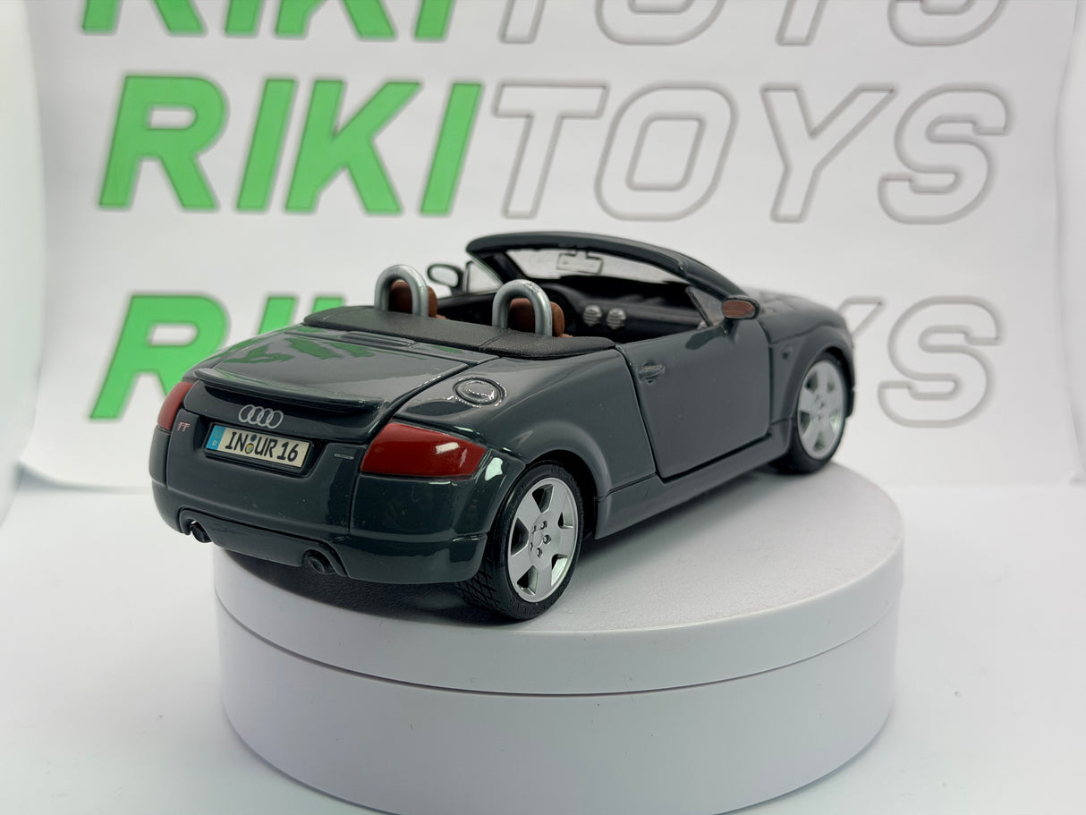 Audi TT Roadster Maisto 1/24 Grigio 1999