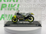 Yamaha YZR 250 Edicola 1/24 Argento 2000