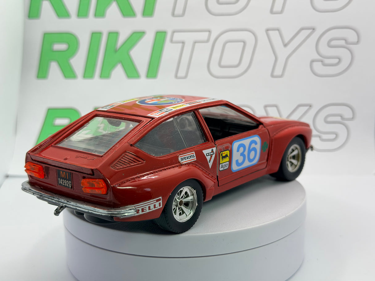 Alfa Romeo Alfetta GTV Burago 1/24 Rosso 1975