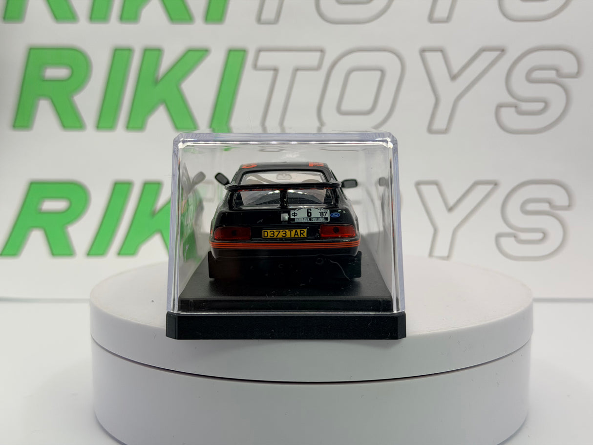 Ford Sierra Coswort Edicola 1/43 Nero 1987