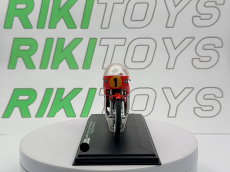 MV Agusta 500 3 cilindri Edicola 1/24 Rosso 1967