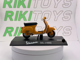 Piaggio Vespa 50 L Maisto 1/24 Arancione 1966