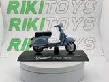 Piaggio Vespa 150 PX Maisto 1/24 Azzurro metallizzato 1978