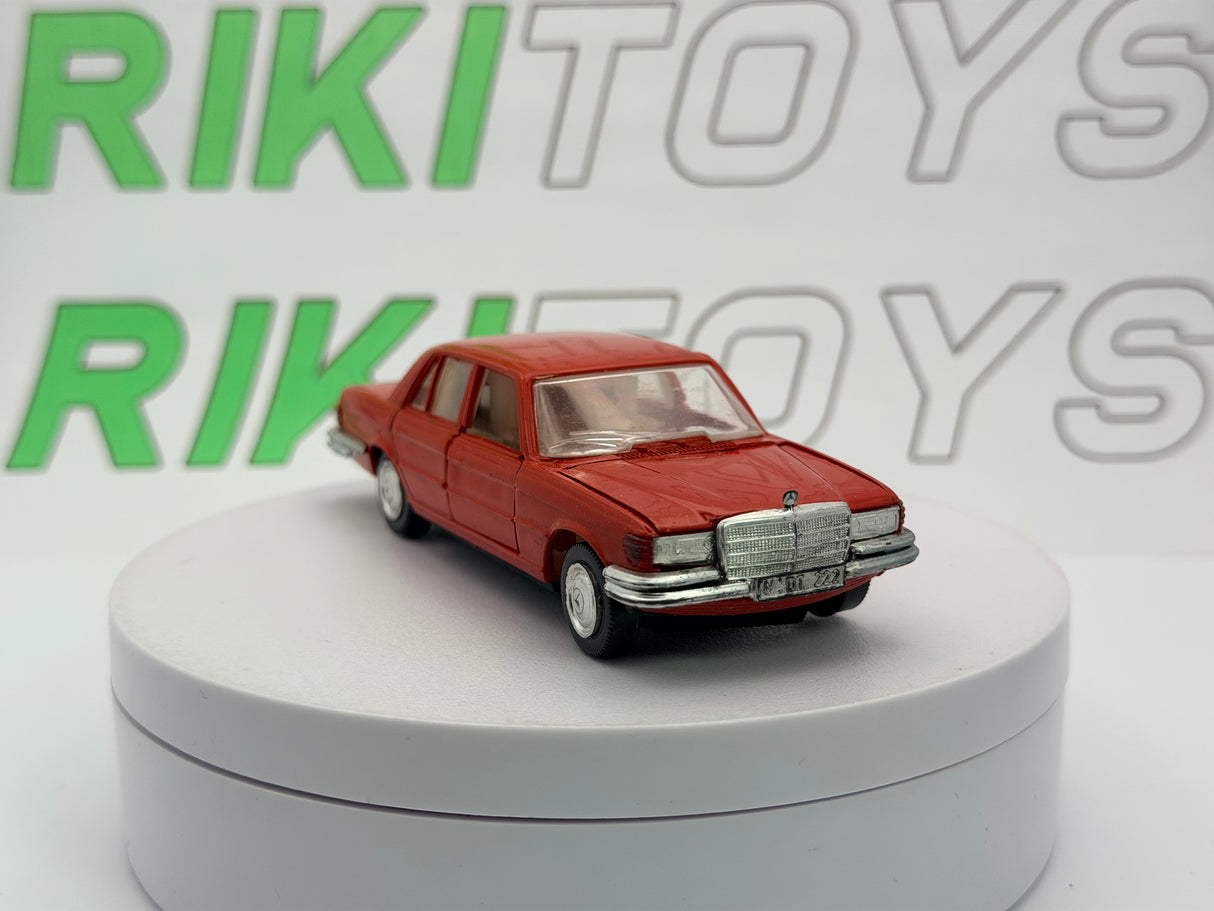 Mercedes Benz 350 SE Schuco 1/43 Rosso