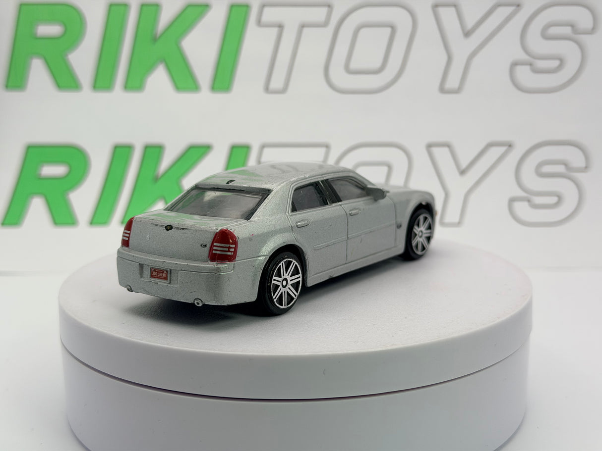 Chrysler 300 Hemy Maisto 1/43 Argento 2004