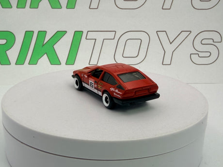 Alfa Romeo GTV 6 3000 Hot Wheels 1/60 Rosso 1983